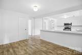 213 Jewel Street - Photo 10