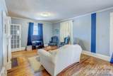 402 Salisbury Avenue - Photo 5