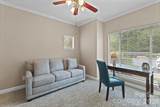 17919 Kings Point Drive - Photo 11
