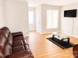 2014 Countrymens Court - Photo 5