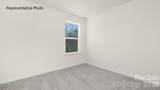 560 Sparkleberry Street - Photo 16