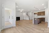 206 Rodeo Drive - Photo 10