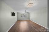 17115 Graves Court - Photo 17