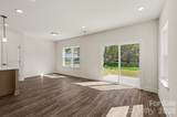 564 Wilson Avenue - Photo 5