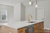 564 Wilson Avenue - Photo 7