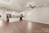 3314 Yorkshire Drive - Photo 3