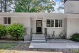 1405 Lakeview Drive - Photo 2