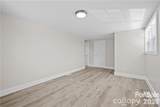 1405 Lakeview Drive - Photo 15
