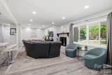 1405 Lakeview Drive - Photo 5