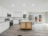 944 Woodland Drive - Photo 8