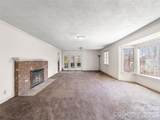 121 Hummingbird Lane - Photo 5