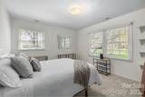 3039 Longwood Drive - Photo 13