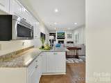 1847 Meadowood Lane - Photo 35
