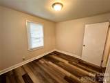 1013 Eleanor Drive - Photo 14