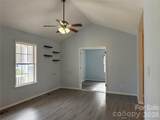 309 Mel Lane - Photo 5
