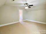11003 Round Rock Road - Photo 21