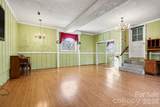 324 Windsor Drive - Photo 14