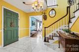 324 Windsor Drive - Photo 5