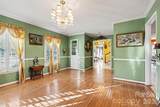 324 Windsor Drive - Photo 9