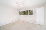 8005 Horse Chestnut Lane - Photo 16