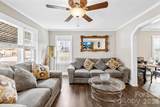 430 Arlington Circle - Photo 2