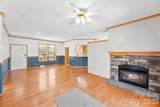 2411 Mission Road - Photo 3