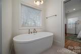 302 Lincoln Street - Photo 20