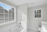 5815 Waverly Lynn Lane - Photo 23