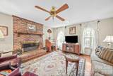219 Williamsburg Lane - Photo 16