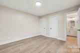 300 Lakewood Drive - Photo 21
