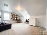 2005 Blue Iris Drive - Photo 32
