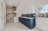 1015 Chelsea Place - Photo 16
