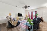 705 Wilshire Drive - Photo 3