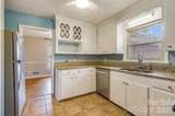 811 Parkwood Road - Photo 13