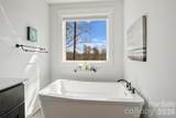 306 Breezewood Drive - Photo 23