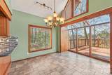 6880 Shade Tree Lane - Photo 15