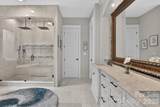 7946 Norman Pointe Drive - Photo 15