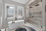 7946 Norman Pointe Drive - Photo 16