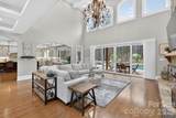 7946 Norman Pointe Drive - Photo 8