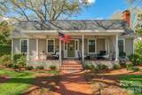 607 York Street - Photo 2