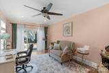 607 York Street - Photo 16