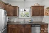 607 York Street - Photo 28