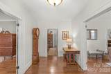 607 York Street - Photo 7