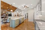 719 Overlook Drive - Photo 17
