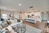 534 Palmarosa Street - Photo 12