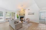 1612 Sharon Road - Photo 2