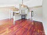 105 Milroy Lane - Photo 4