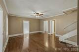 917 Zeline Avenue - Photo 10
