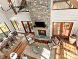 2670 Sleepy Hollow Drive - Photo 15