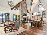 2670 Sleepy Hollow Drive - Photo 19